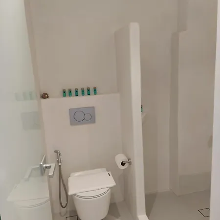 아파트호텔 Deluxe Sea View Apartment