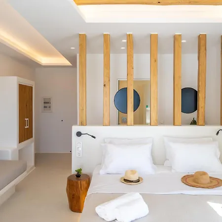 מלון דירות Kastraki Riviera Suites 4*
