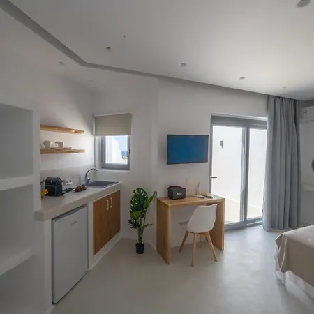 Deluxe Sea View Apartment 아파트호텔 4*